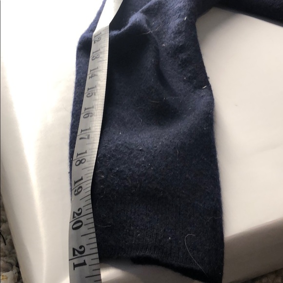 WASHED Calvin Klein Wool Sweater 💔 - Picture 7 of 7